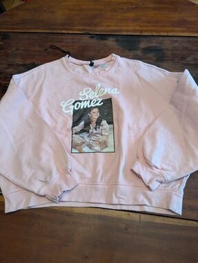 Selena Gomez/HM Graphic Crewneck Sweatshirt - Light Pink